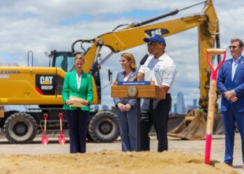 Construction Begins on Nation’s Largest Offshore Wind Hub at South Brooklyn Marine Terminal