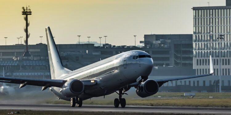 FAA Orders Inspections of Boeing 787s After Midair Dive Injures Dozens