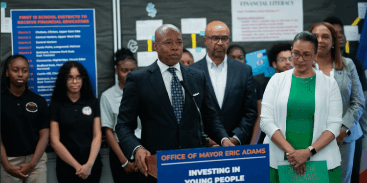 Mayor Adams Bans Student Cellphone Use During School Hours Citywide