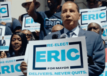 Former Gov. David Paterson Endorses Eric Adams in Tight NYC Mayoral Race