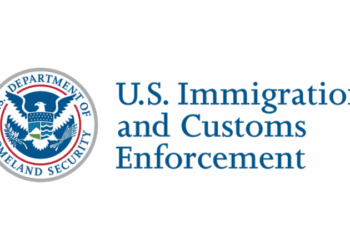 Anti-ICE Protesters Clash with NYPD as Federal Agents Conduct Operations in Manhattan