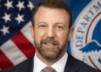 Markwayne Mullin Takes Oath as New U.S. Secretary of Homeland Security